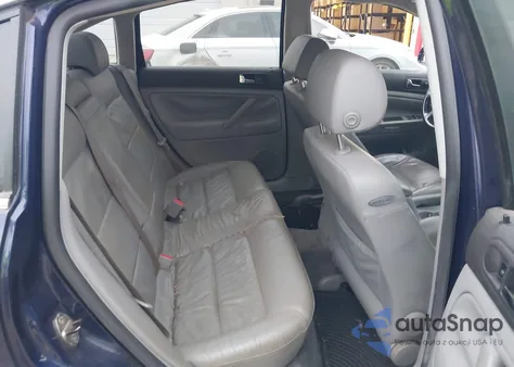 2002 Volkswagen Passat Gls z USA, uszkodzony, nr VIN WVWPD63B02P445819